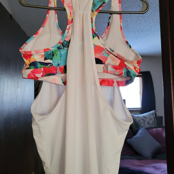 Zyia Tank with Built in Sports Bra - Picture 2 of 3